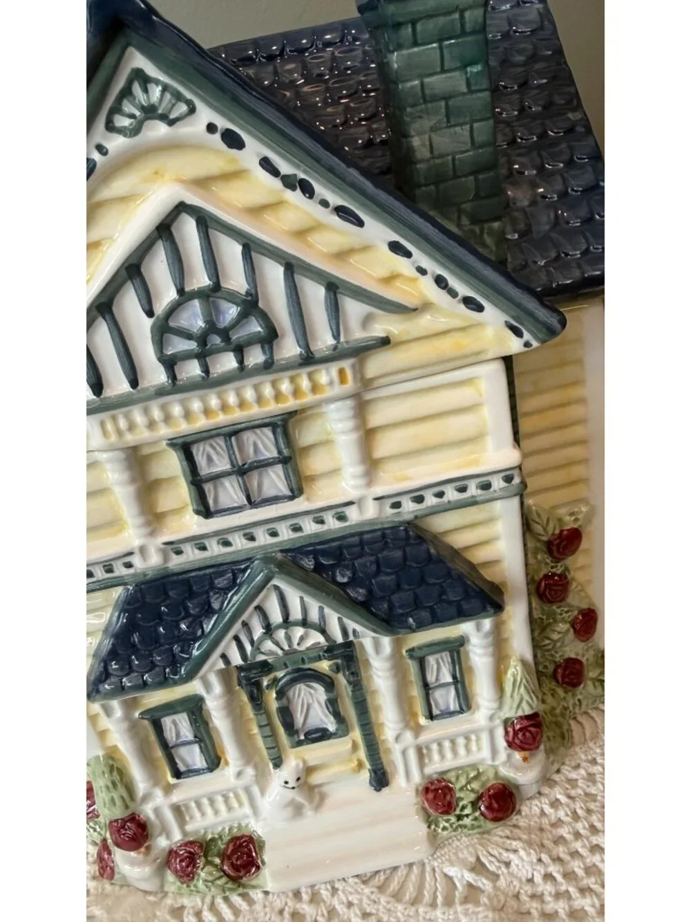 Vintage Cracker Barrel Victorian House Cookie Jar 1998 Ceramic Cottage Kitchen C